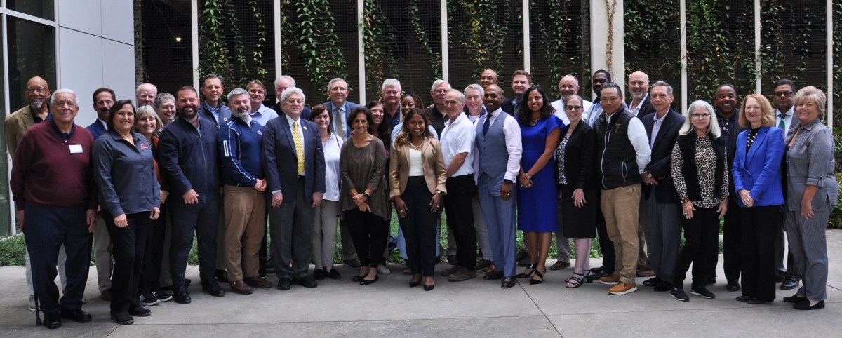 A group photo of the CEE external advisory board 